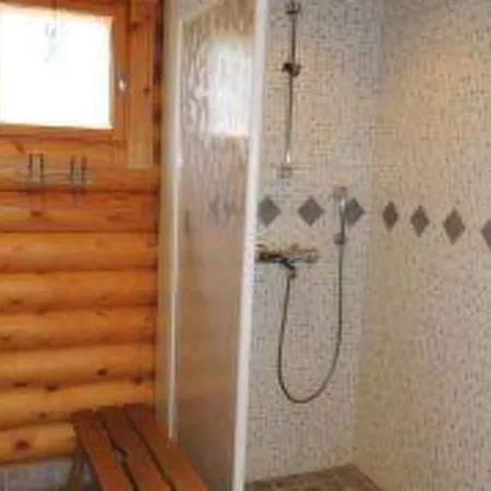Holiday Koli, Kuukkeli بيت للعطل